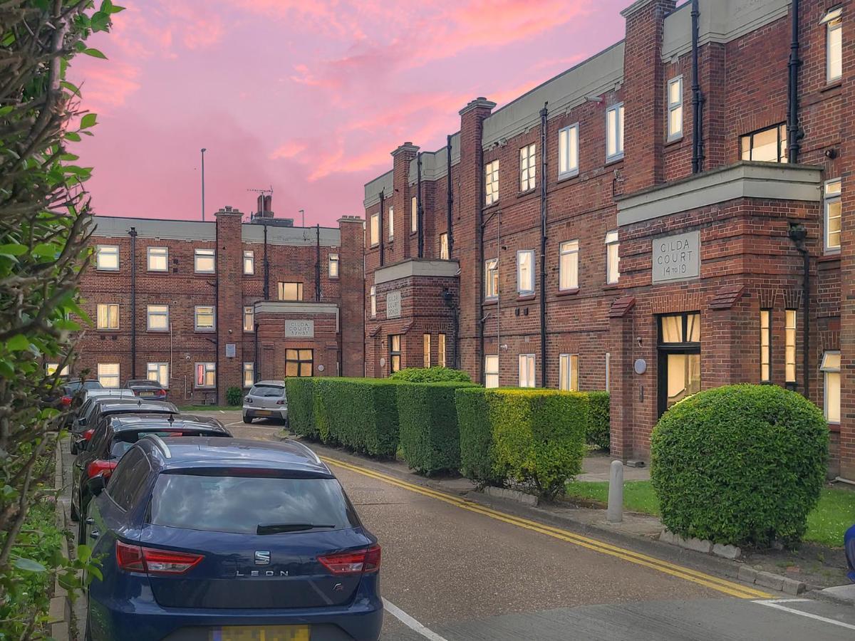 Great Spacious 2 Bedroom Flat Hendon Exteriör bild